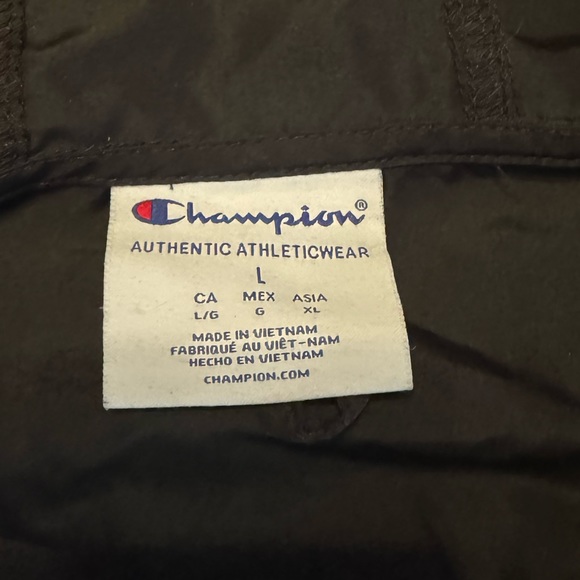 New Champion Stadium Jacket Water Resistant Wind Breaker Black Size Large - Picture 6 of 6